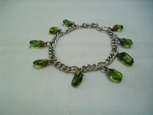 peridotbracelet1.jpg